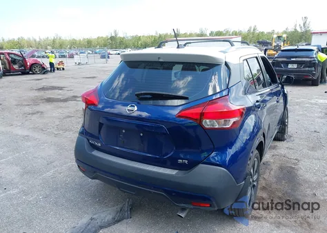 2019 Nissan Kicks Sr from USA, damaged, VIN 3N1CP5CU0KL498715